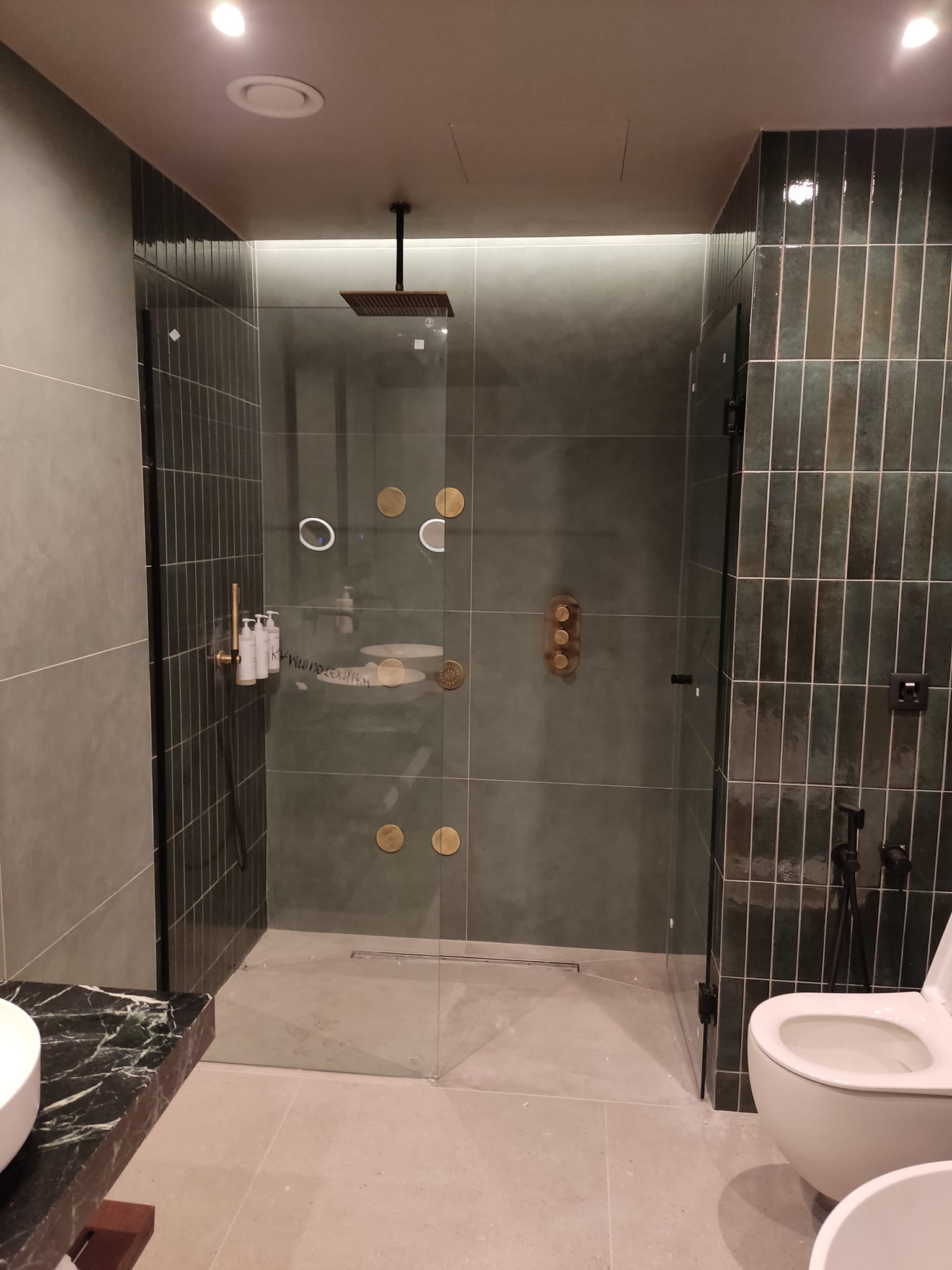 Monasty hotel
